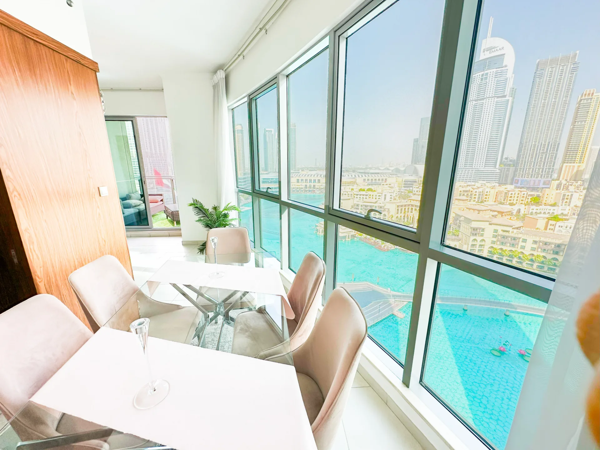 VUE SUR LE BURJ KHALIFA ET LA FONTAINE / MEUBLÉ / CLIMATISSATION GRATUITE – Appartement DUBAI (5/20)