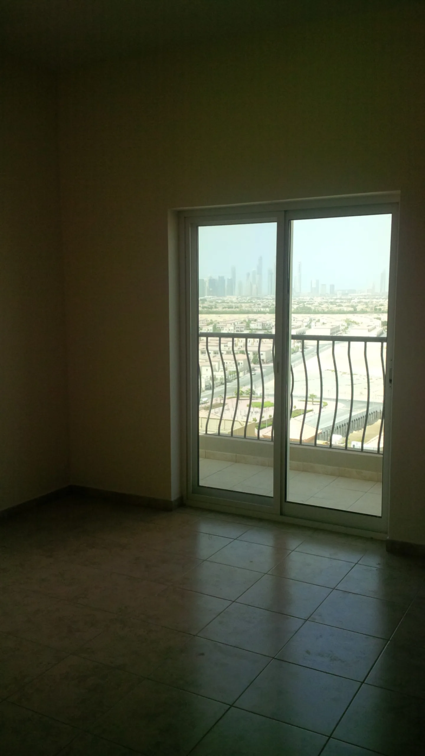 Superbe appartement 3 pièces tout neuf à Jumeirah Village. Offre exceptionnelle - 21 % de réduction! – Appartement Dubai (9/1