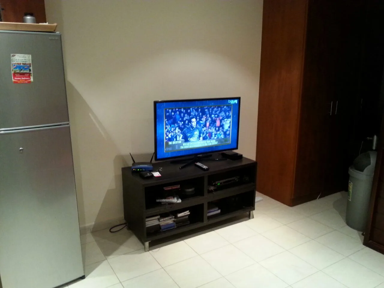 photo2-1590747108519 Très joli studio prix réduit à Jumeirah Lake Towers – Appartement Dubai (2/9)