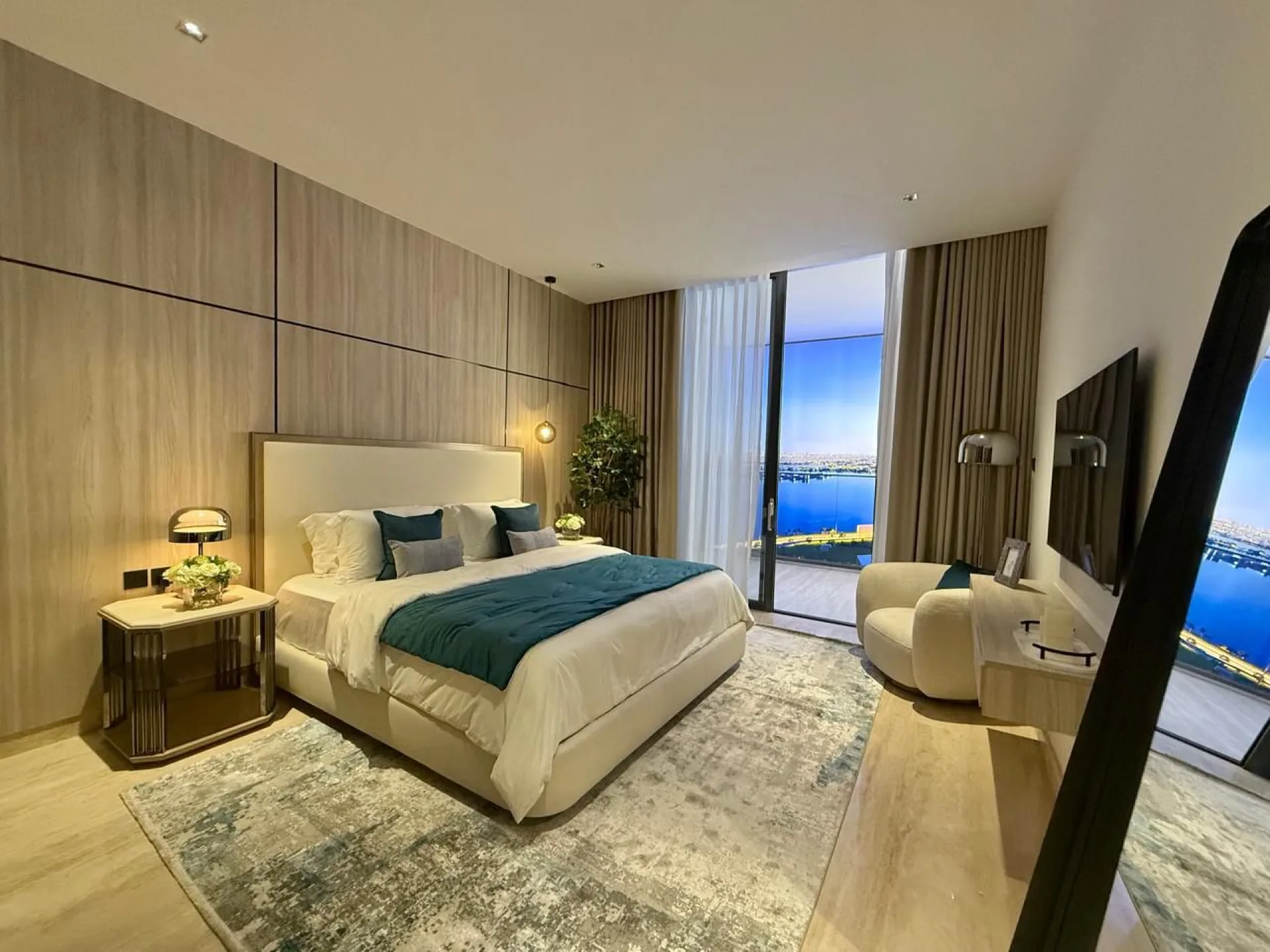 105244-whatsapp-image-2025-10-14-at-094104 FRANCK MULLER YACHTING - MARITYME CITY – Appartement Dubai (12/15)