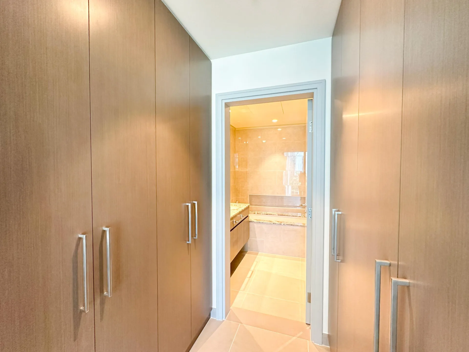 Nouveau | Luxueux 2 chambres | Centre-ville – Appartement Dubai (7/15)