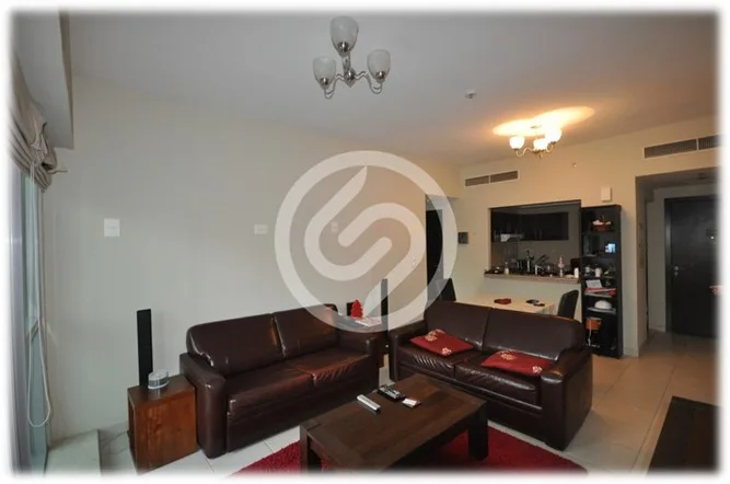 Magnifique appartement avec vue complète sur la Marina Magnifique appartement avec vue complète sur la Marina – Appartement Dubai (1/1)