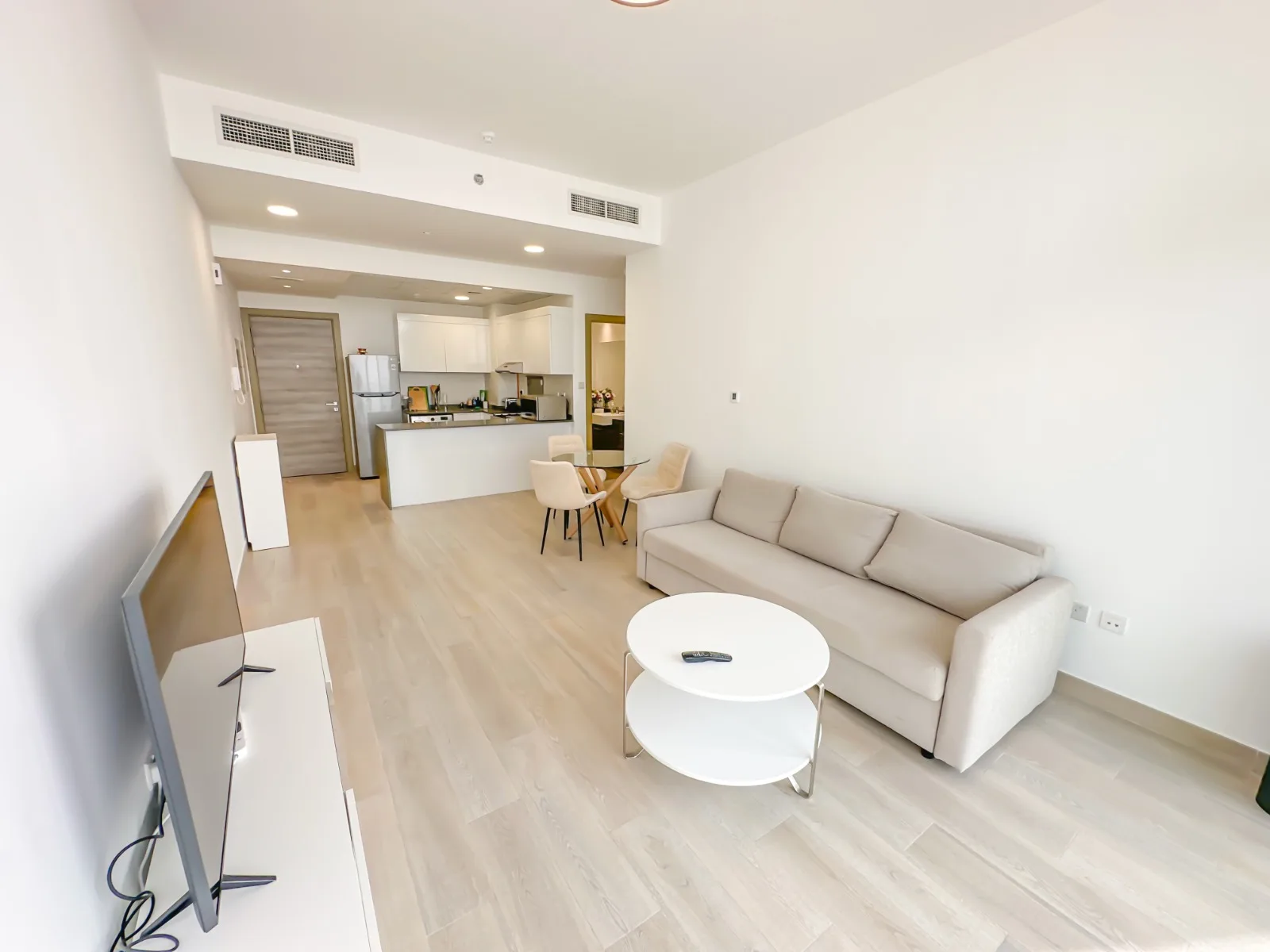 ÉTAGE LE PLUS ÉLEVÉ / VUE SUR LA SKYLINE / ENTIÈREMENT MEUBLÉ – Appartement DUBAI (3/13)