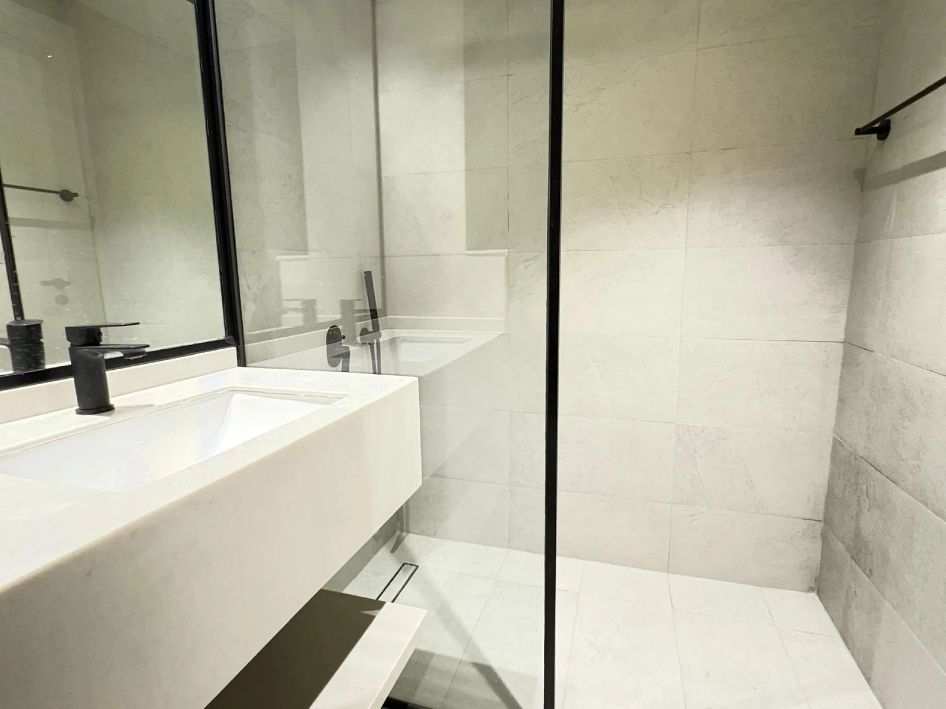 NEUF / STUDIO / MEUBLÉ – Appartement Dubai (9/20)