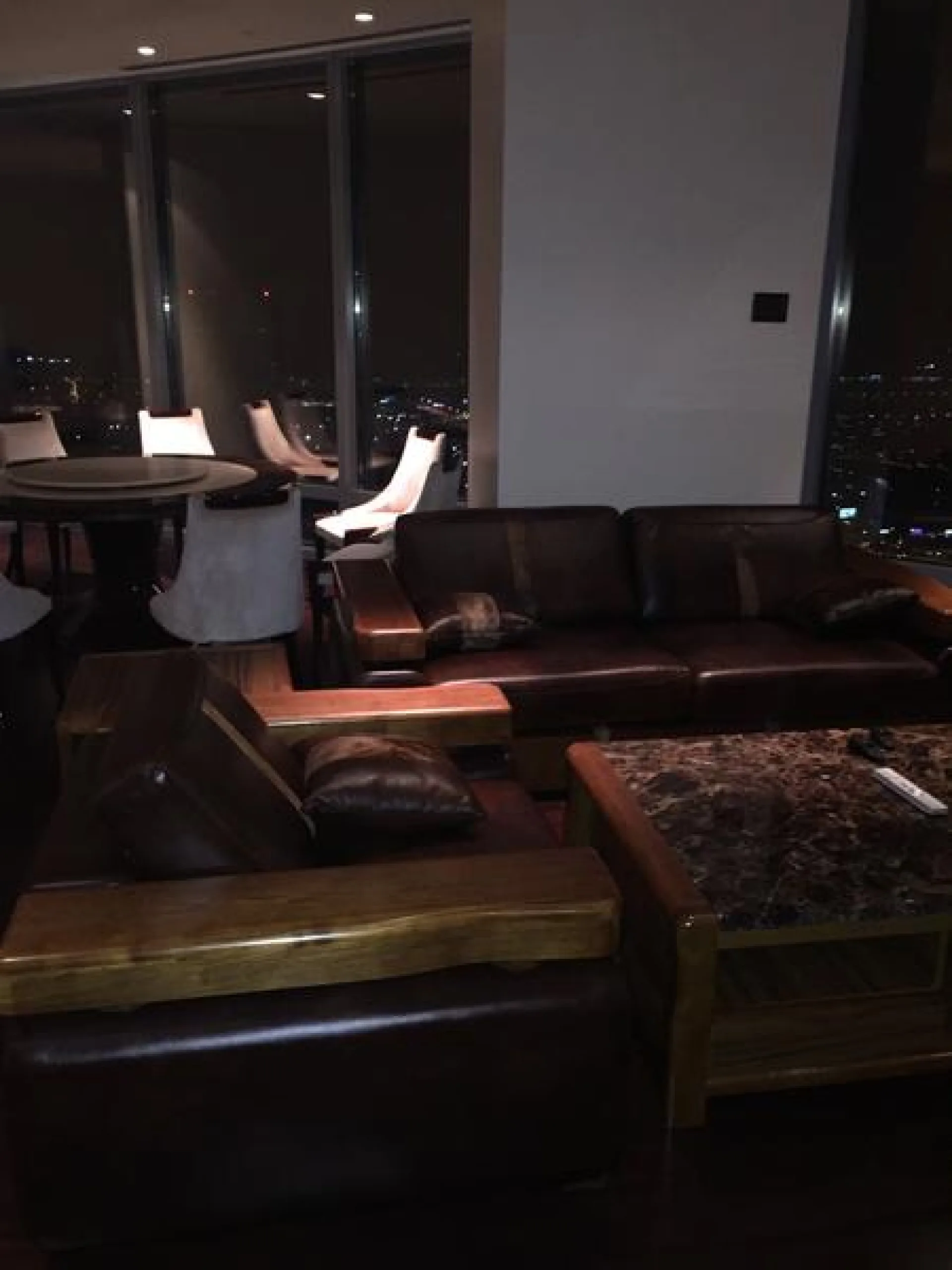 bka7-1590745261101 2 CH à Burj Khalifa – Appartement Dubai (6/9)