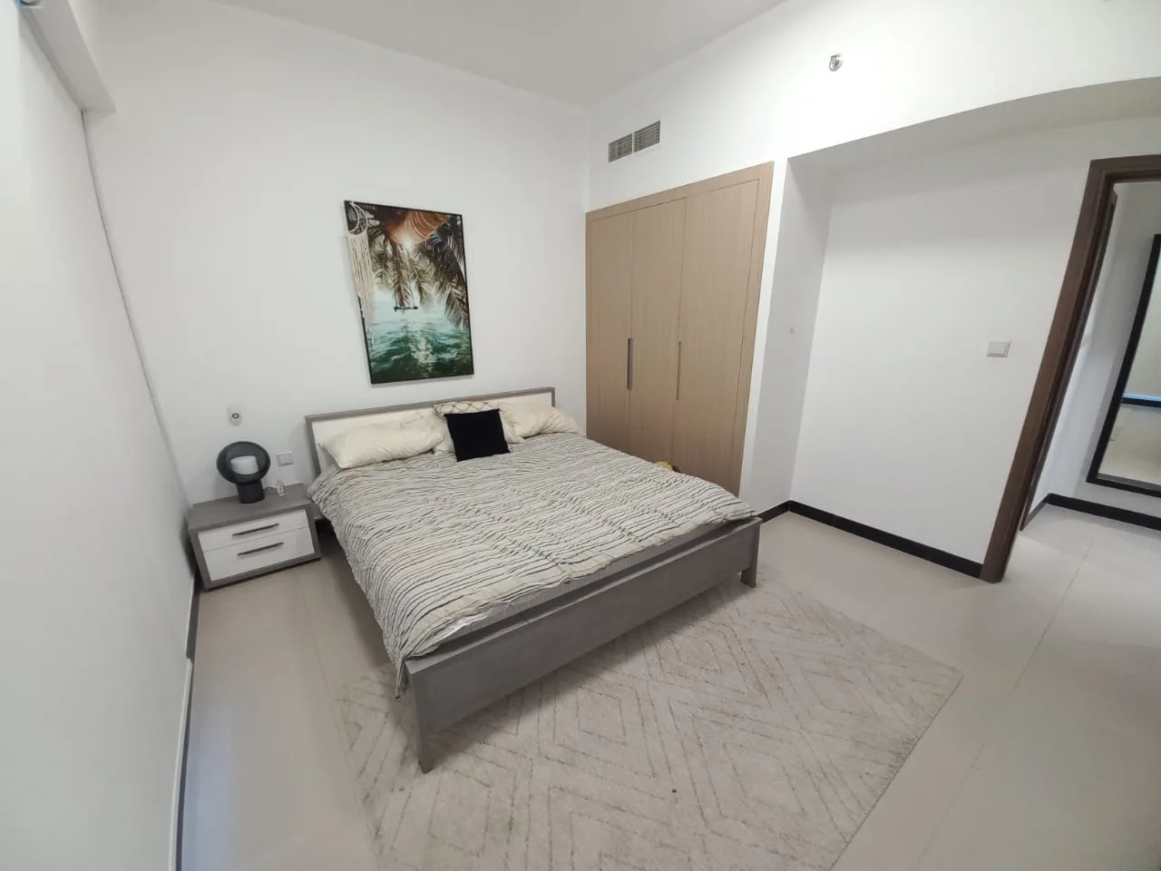 27712-WhatsApp-Image-2022-12-16-at-10.57.27-6 Vue sur la piscine | Spacieux | Meublé 1 BHK à louer – Appartement Dubai (9/11)