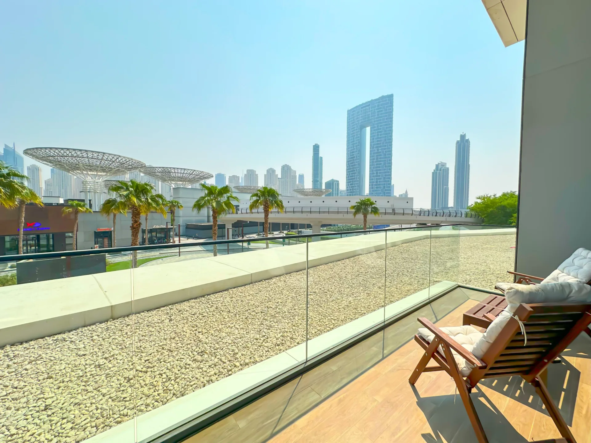 VIVRE AU BORD DE L'EAU / VUE SUR AIN DUBAI / MOBILIER DE LUXE – Appartement DUBAI (3/21)