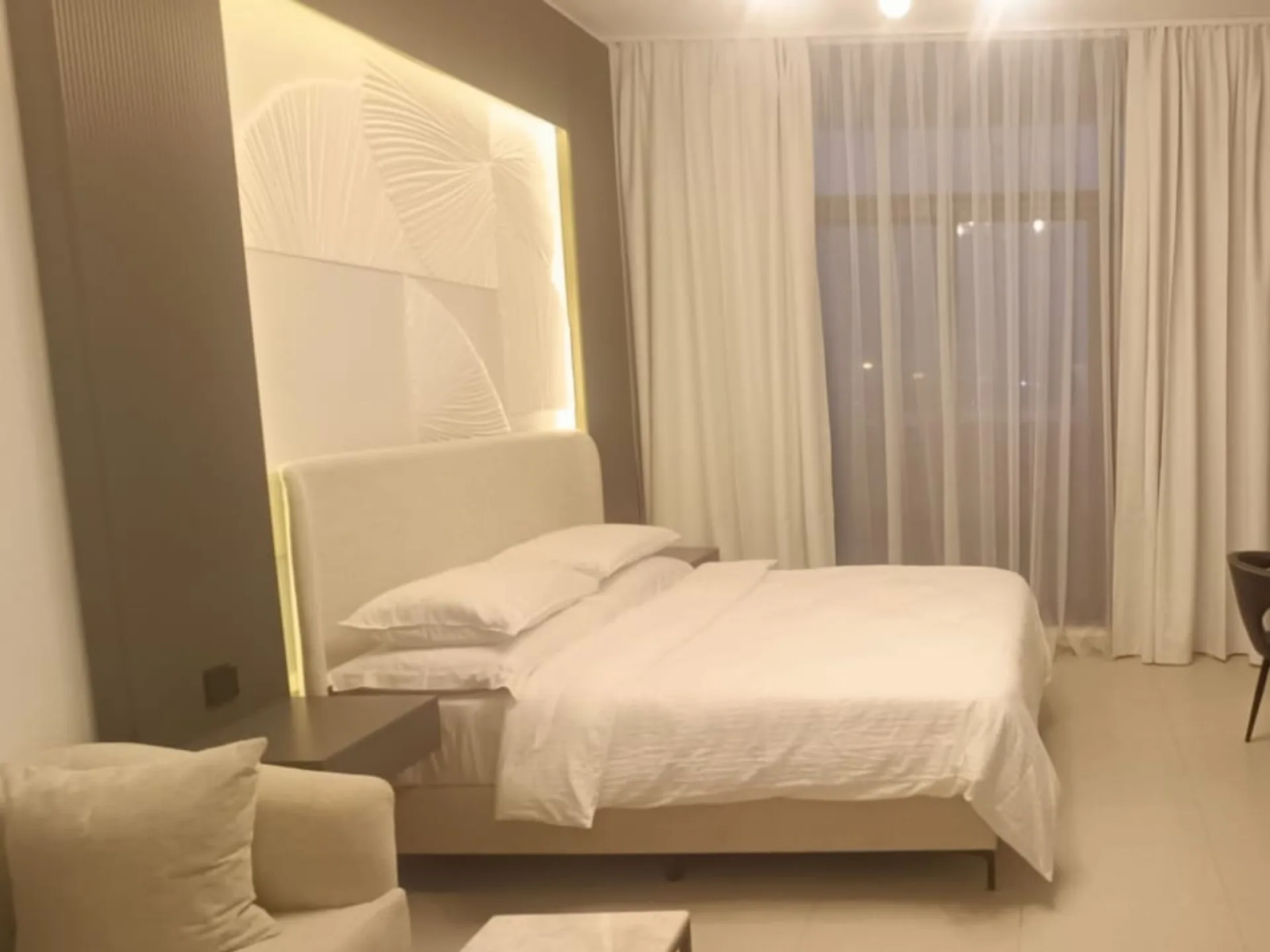 NEUF / STUDIO / MEUBLÉ – Appartement Dubai (3/20)