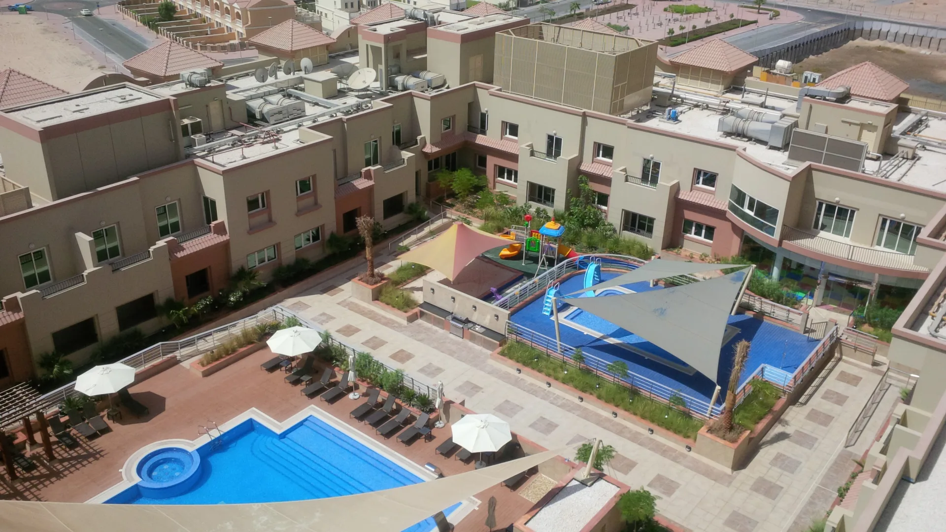 Superbe appartement 3 pièces tout neuf à Jumeirah Village. Offre exceptionnelle - 21 % de réduction! – Appartement Dubai (1/1