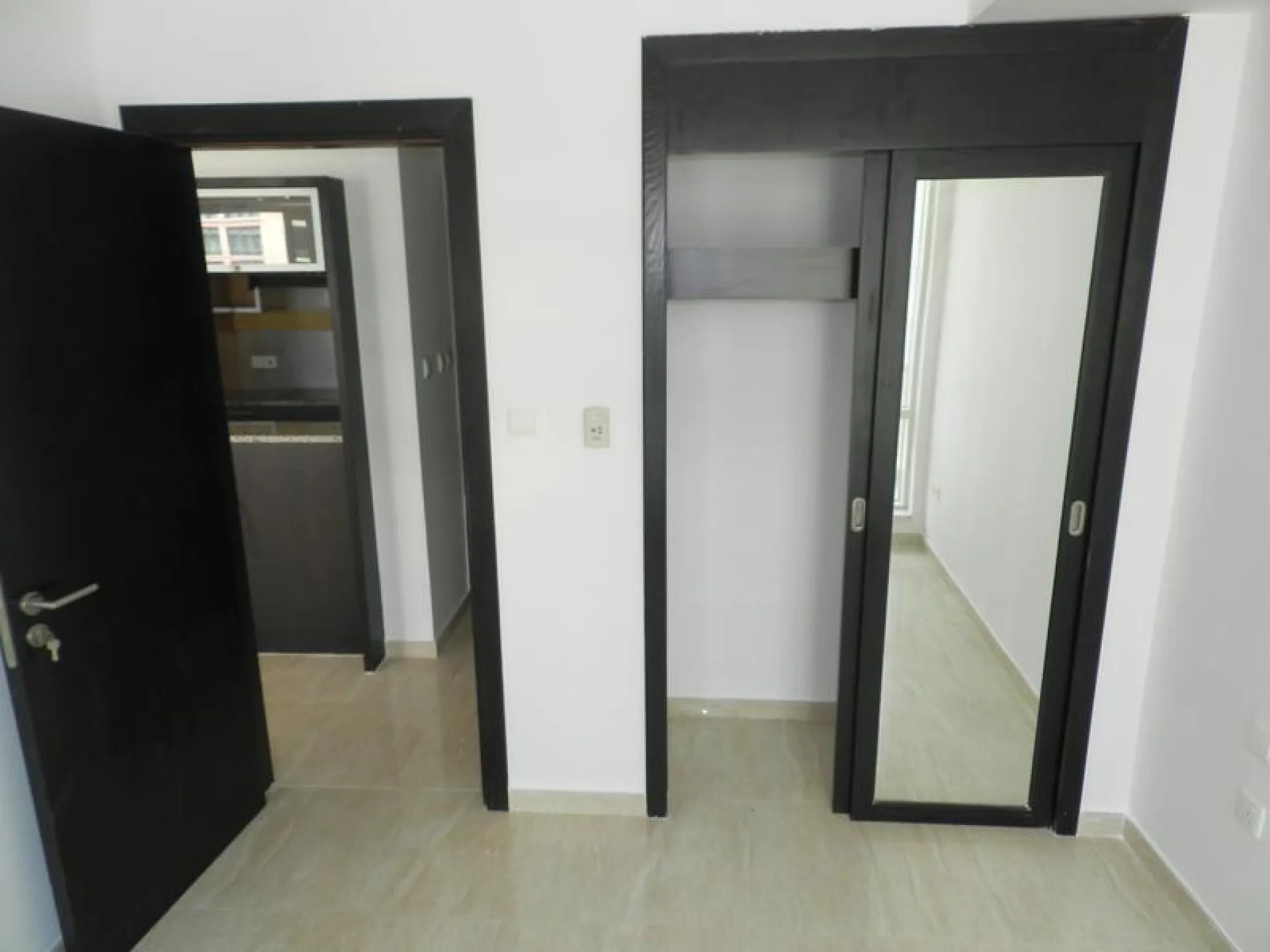 1 CH- Unité rare - Majara 5 - Vacant - Vue sur la Marina – Appartement Dubai (7/10)