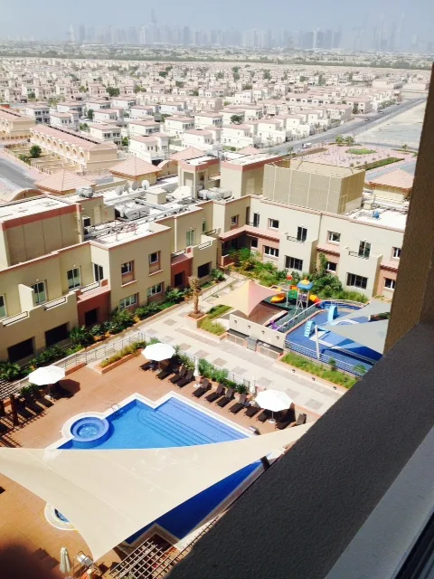 Superbe appartement 3 pièces tout neuf à Jumeirah Village. Offre exceptionnelle - 21 % de réduction! – Appartement Dubai (10/