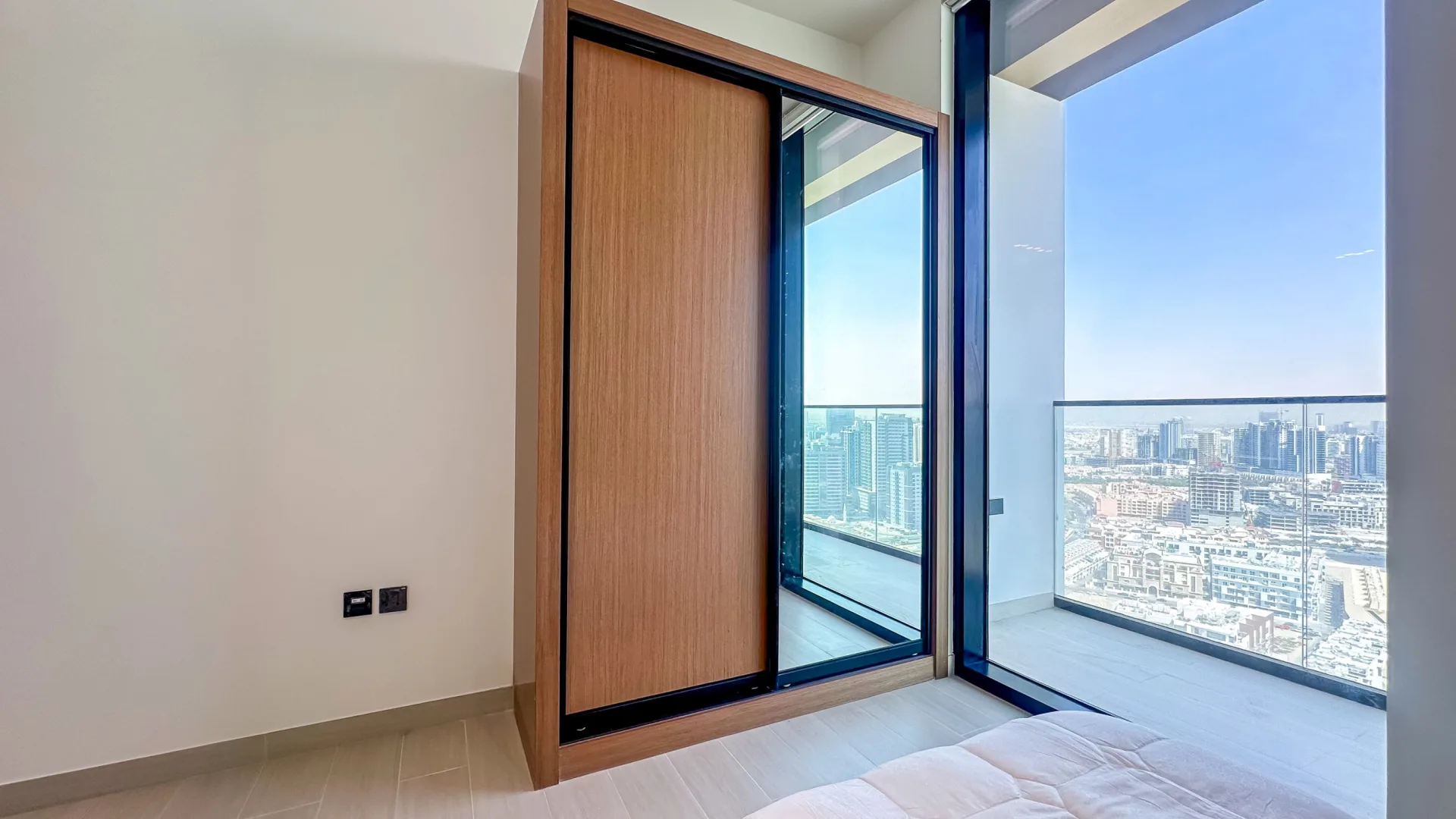 Neuf | Meublé | Étage Élevé & Vue Imprenable Appartement Dubai