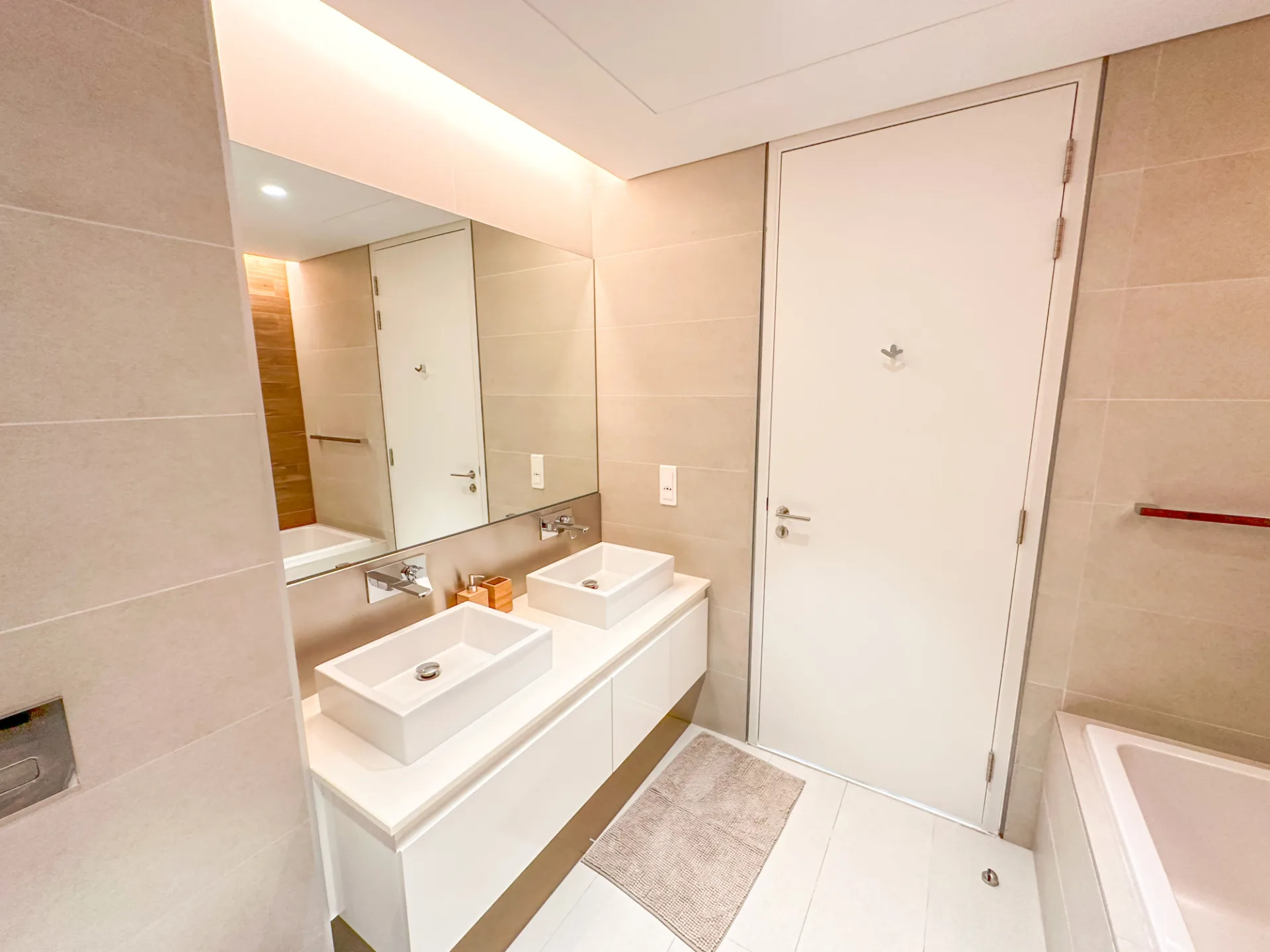 VIVRE AU BORD DE L'EAU / VUE SUR AIN DUBAI / MOBILIER DE LUXE – Appartement DUBAI (13/21)