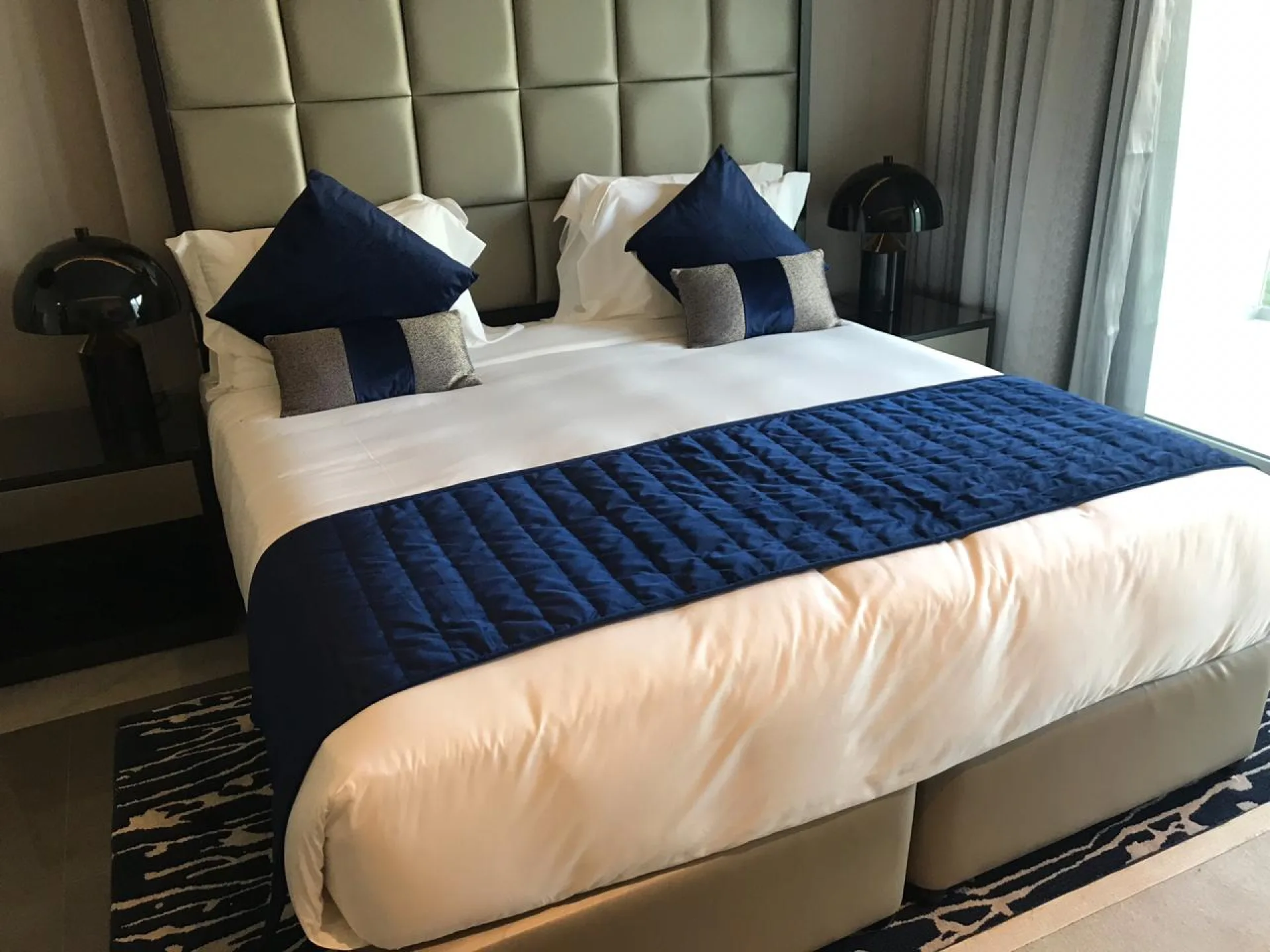STUDIO MEUBLÉ DE 45 M2 À 5 MINUTES DU CENTRE – Appartement Dubai (8/10)