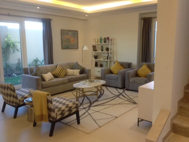 Acquerrez la maison de vos rêves dans un nouveau quartier – Villa Dubai (3/9)