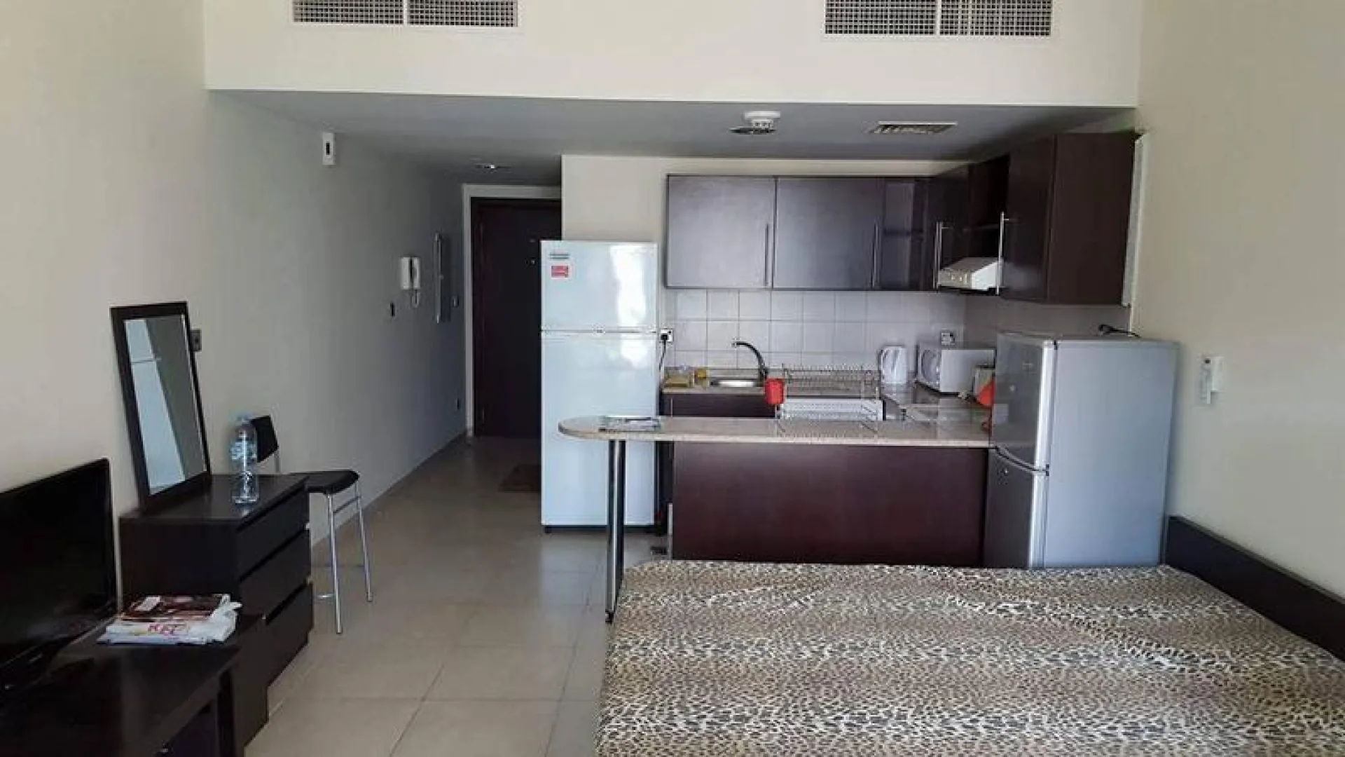 Vacant Studio à Dubai Arch Tower, JLT – Appartement Dubai (3/8)