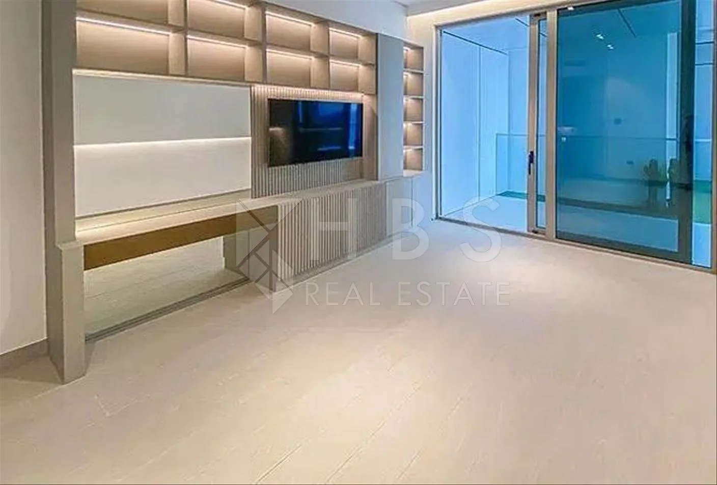 Vue partielle du MBR | Vue du quartier | Rez-de-chaussée Appartement