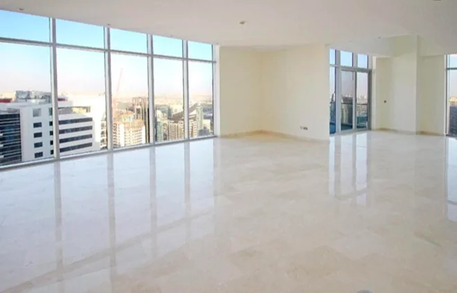 Triplex de 5 chambres avec vue spectaculaire sur la Mer et la Marina – Appartement Dubai (3/9)