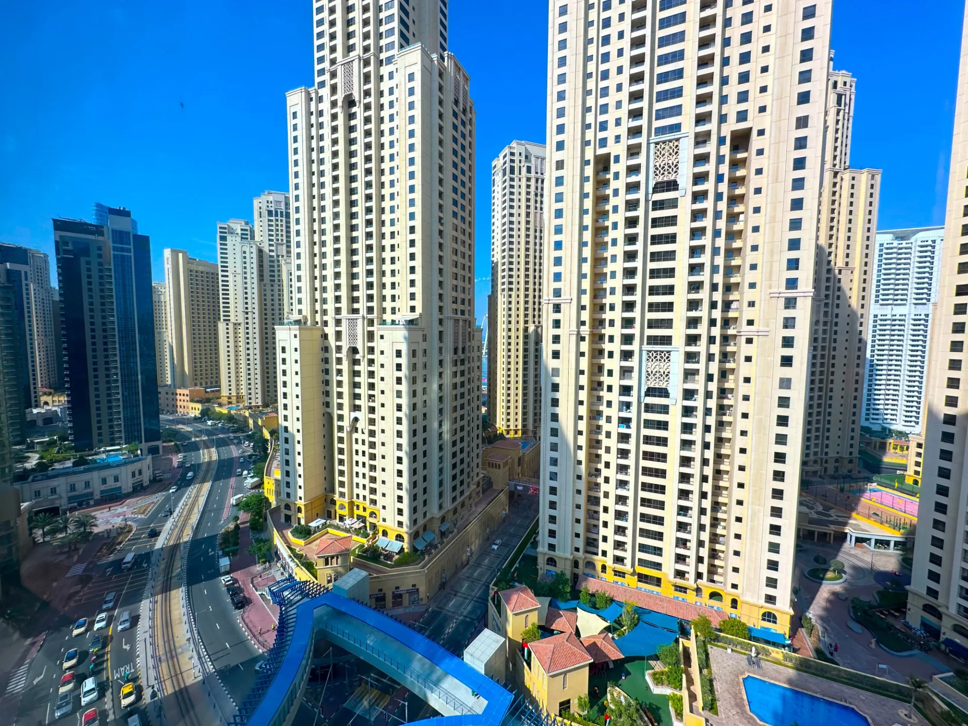 EXCLUSIF 1CH | VUE SUR JBR | ÉTAGE ÉLEVÉ – Appartement Dubai (2/10)