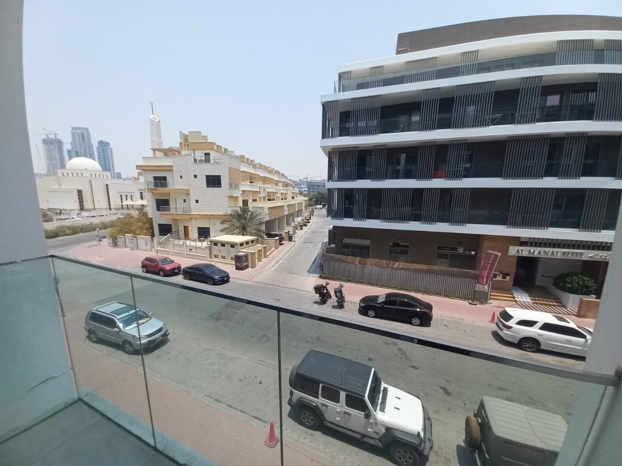 EMPLACEMENT DE CHOIX | SPACIEUX | STUDIO APPARTEMENT Appartement DUBAI