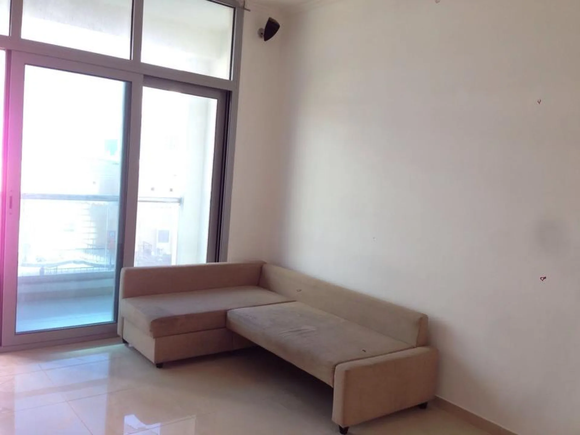 Superbe Studio à D.E.C Towers à Marina – Appartement Dubai (3/9)