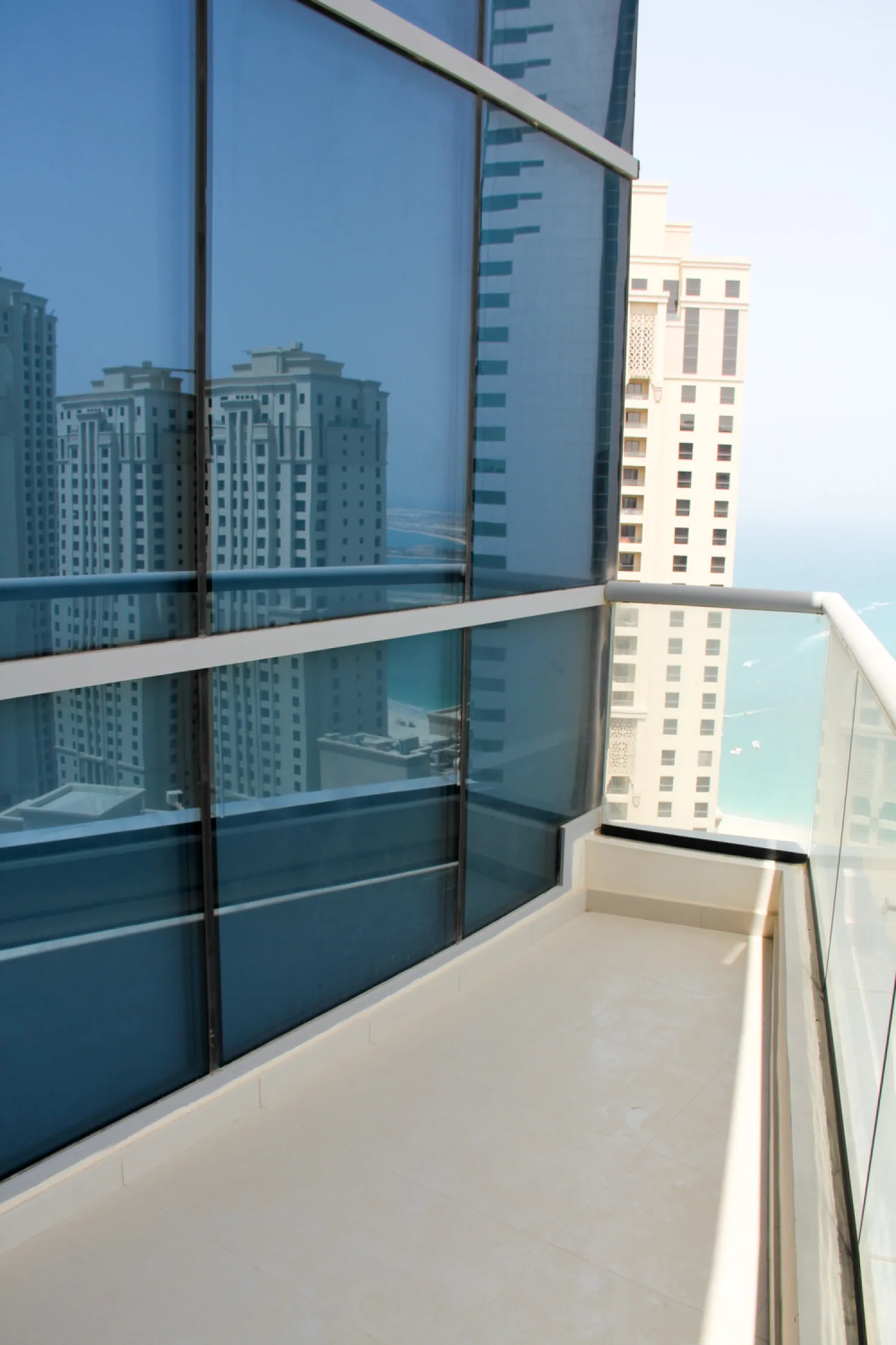 2 bedrooms sur la Marina entièrement meublé – Appartement Dubai (8/10)