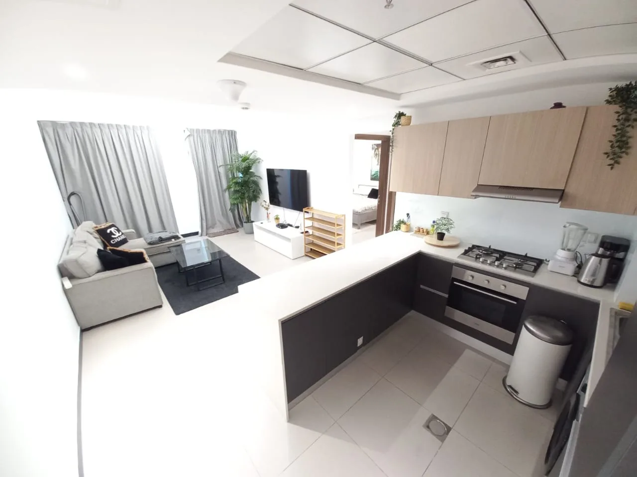 27719-WhatsApp-Image-2022-12-16-at-10.57.28 Vue sur la piscine | Spacieux | Meublé 1 BHK à louer – Appartement Dubai (7/11)