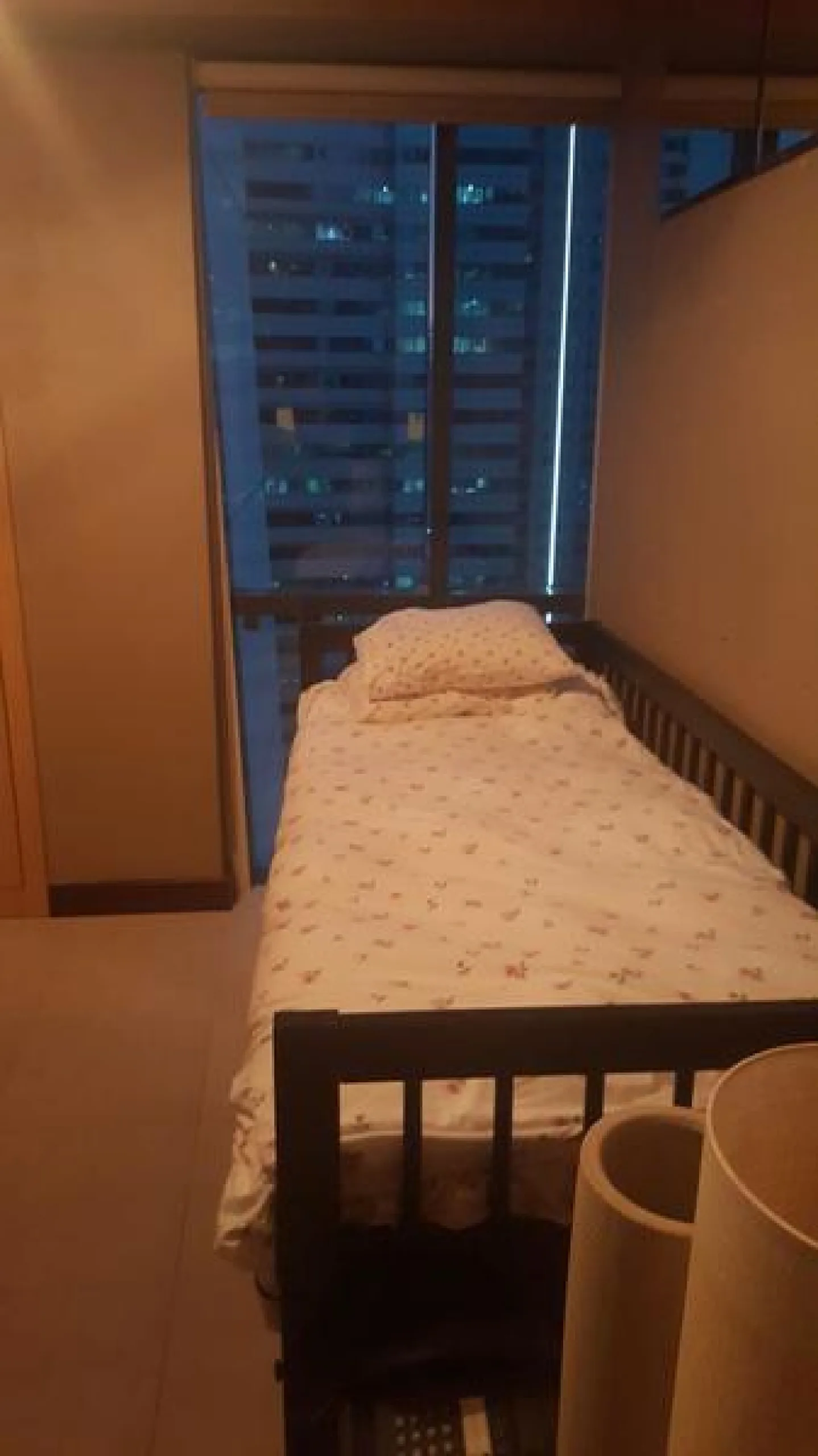 Appartement de 2 chambres entièrement meublé en vente à Goldcrest view – Appartement Dubai (2/8)