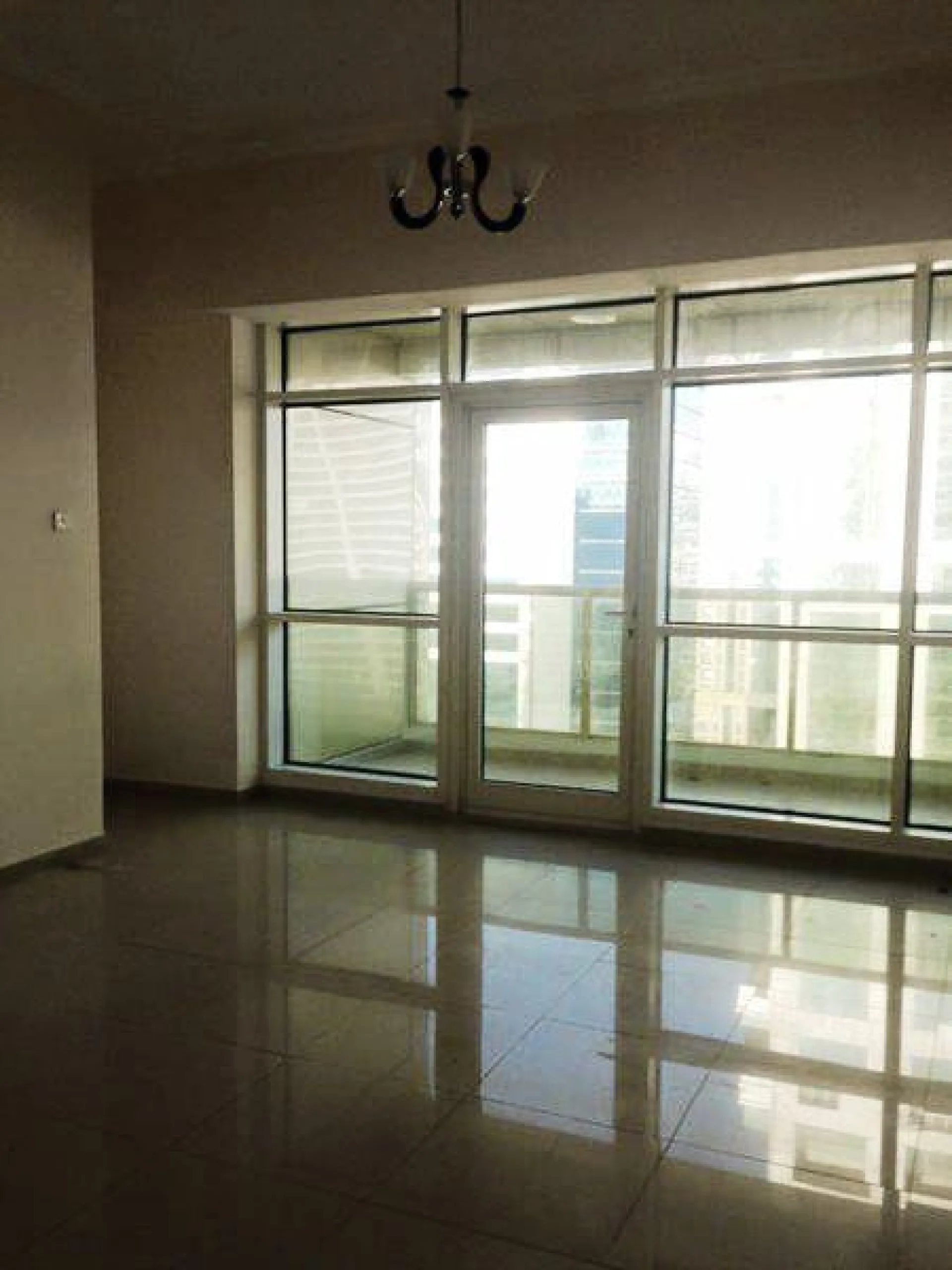 lct3-1590742428114 2 pièces à JLT – Appartement Dubai (4/10)