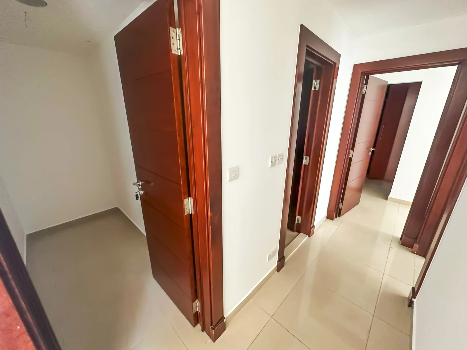 48874-WhatsApp-Image-2023-08-10-at-16.47.27 Climatisation incluse | Appartement spacieux 2 BHK | Marina – Appartement DUBAI (7/10)