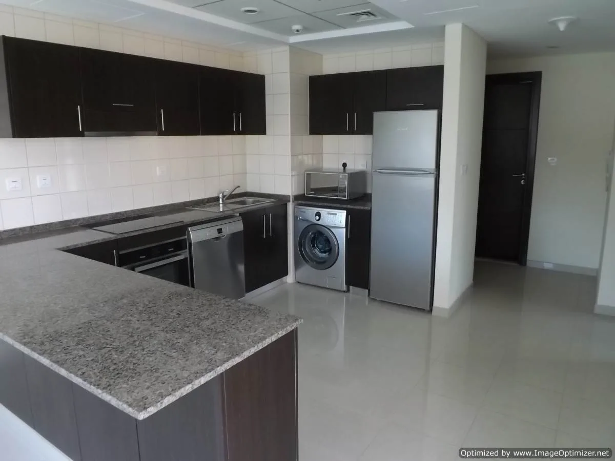 1 pièce plus chambre à couché, balcon et vue sur la Marina – Appartement Dubai (3/3)