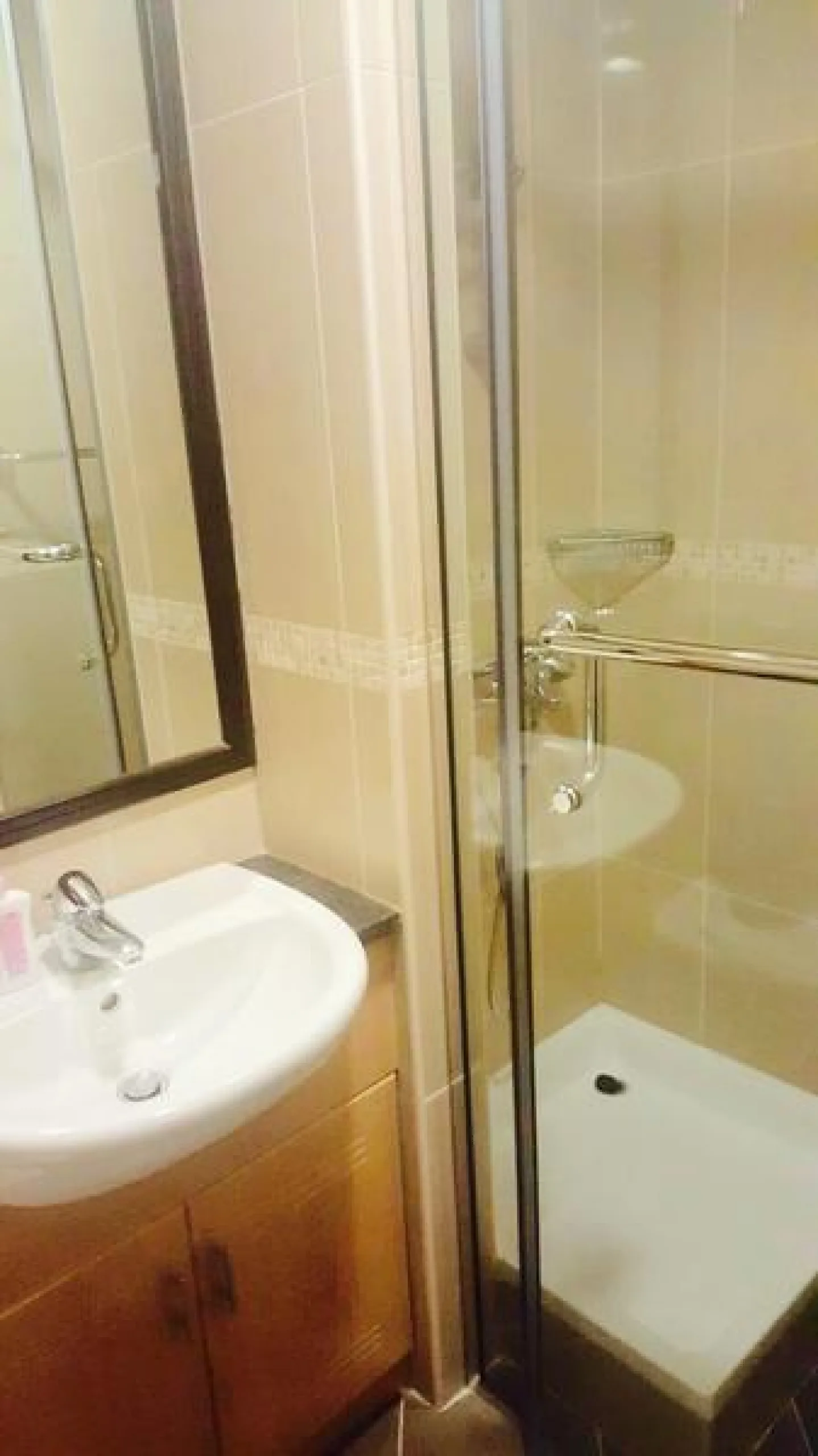 Appartement de 2 chambres entièrement meublé en vente à Goldcrest view – Appartement Dubai (8/8)