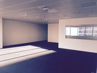 Bureau équipé et opérationnel en vente – Bureau Dubai (3/5)