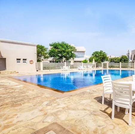Villa à vendre 5 pièces avec jardin 356 m2 – Villa Dubai (1/18)