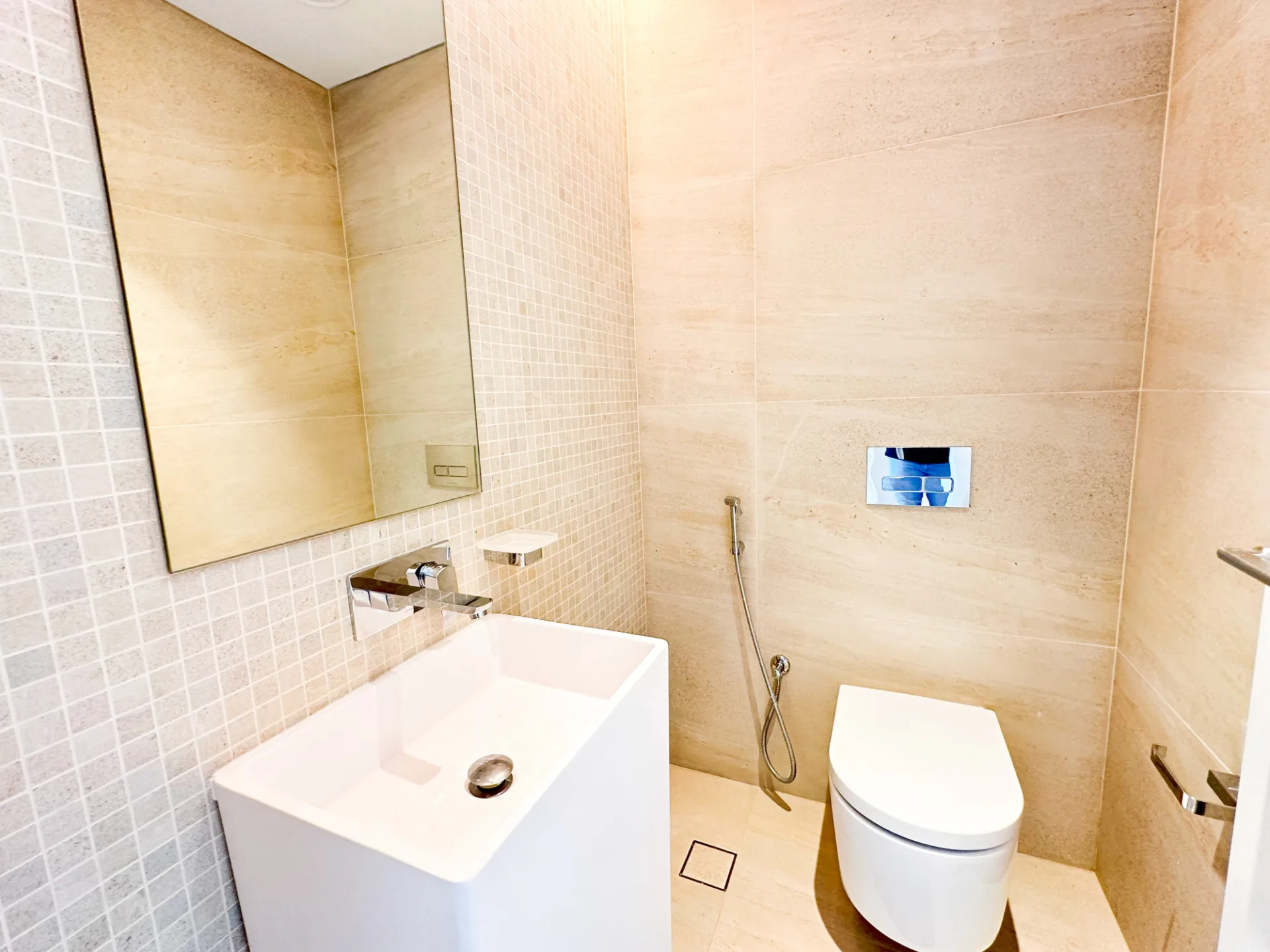 VIVRE AU BORD DE L'EAU / VUE SUR AIN DUBAI / MOBILIER DE LUXE – Appartement DUBAI (17/21)