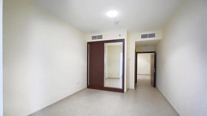 Offre intéressante! appartement imprenable à 2 chambres sur Elite Residence – Appartement Dubai (1/10)