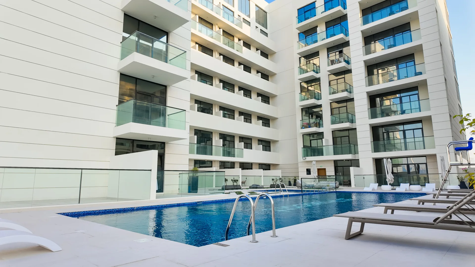 89194-DJI_20250130170404_0467_D PLUS GRAND AGENCEMENT | LIBRE | NON MEUBLÉ – Appartement Dubai (10/15)