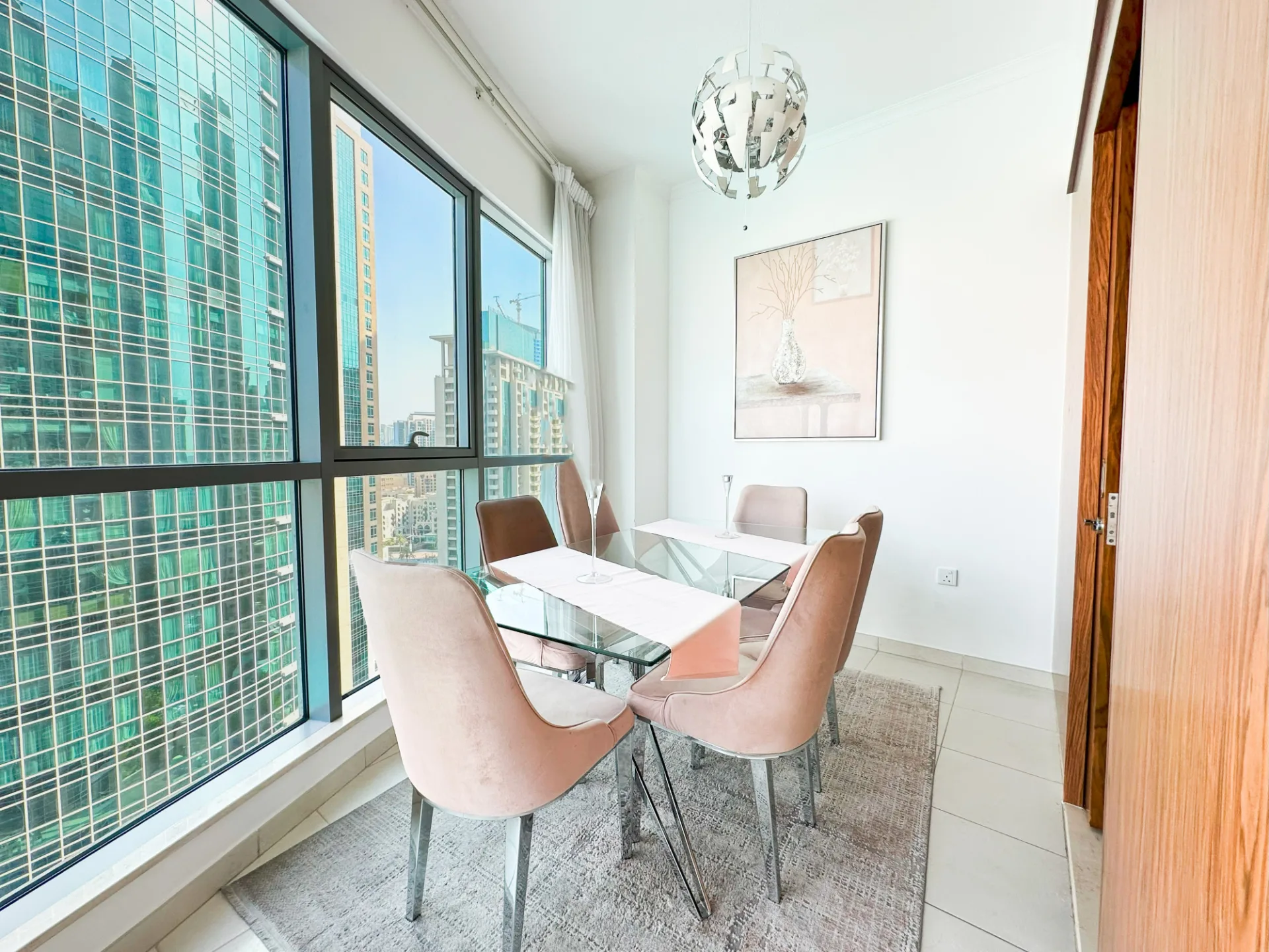 VUE SUR LE BURJ KHALIFA ET LA FONTAINE / MEUBLÉ / CLIMATISSATION GRATUITE – Appartement DUBAI (6/20)