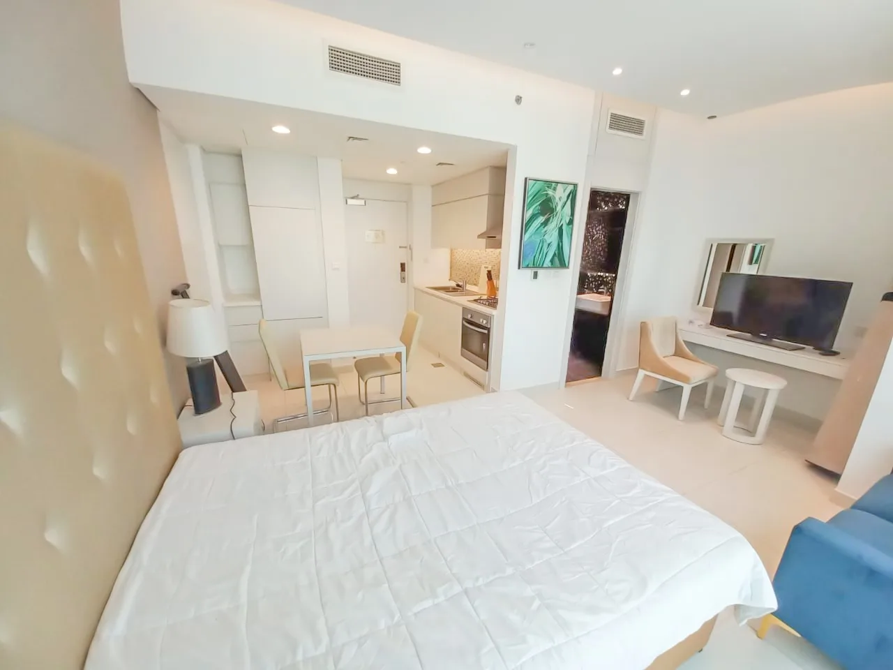 VUE sur le CANAL / ÉTAGE ÉLEVÉ / MEUBLÉ – Appartement DUBAI (5/9)
