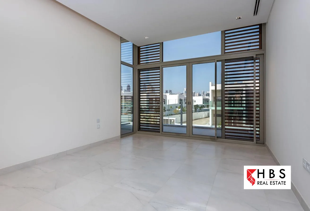 Opportunité exceptionnelle à District One: Villa contemporaine 500m2 - 5 chambres à proximité du lagon. FRAIS DE NOTAIRE OFFE