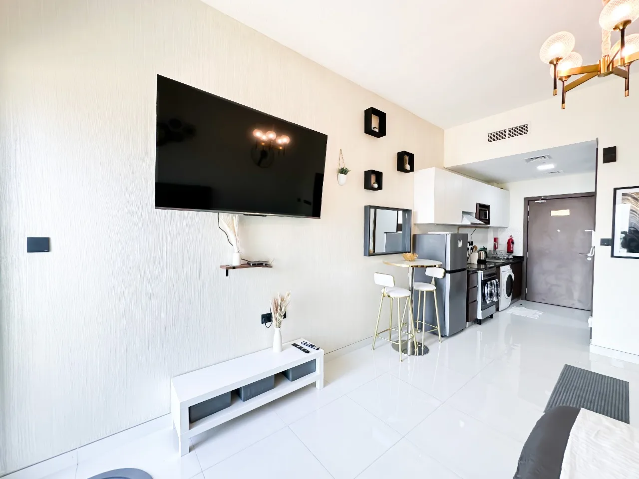 Entièrement meublé | Prêt à emménager | Tout neuf – Appartement DUBAI (8/13)