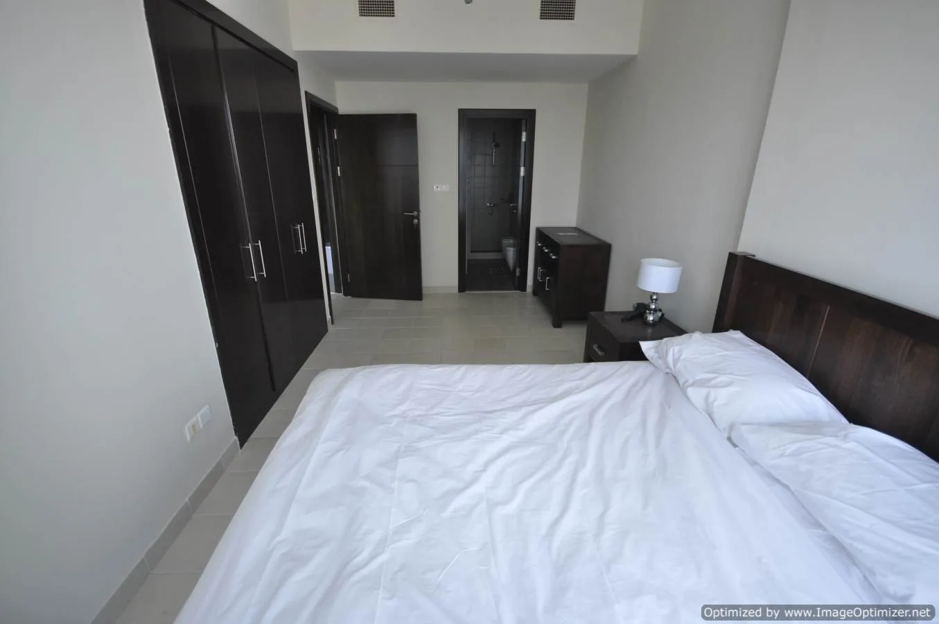 masterbedroom-1590747488413 Splendide appartement 3 pièces à la Marina – Appartement Dubai (3/10)