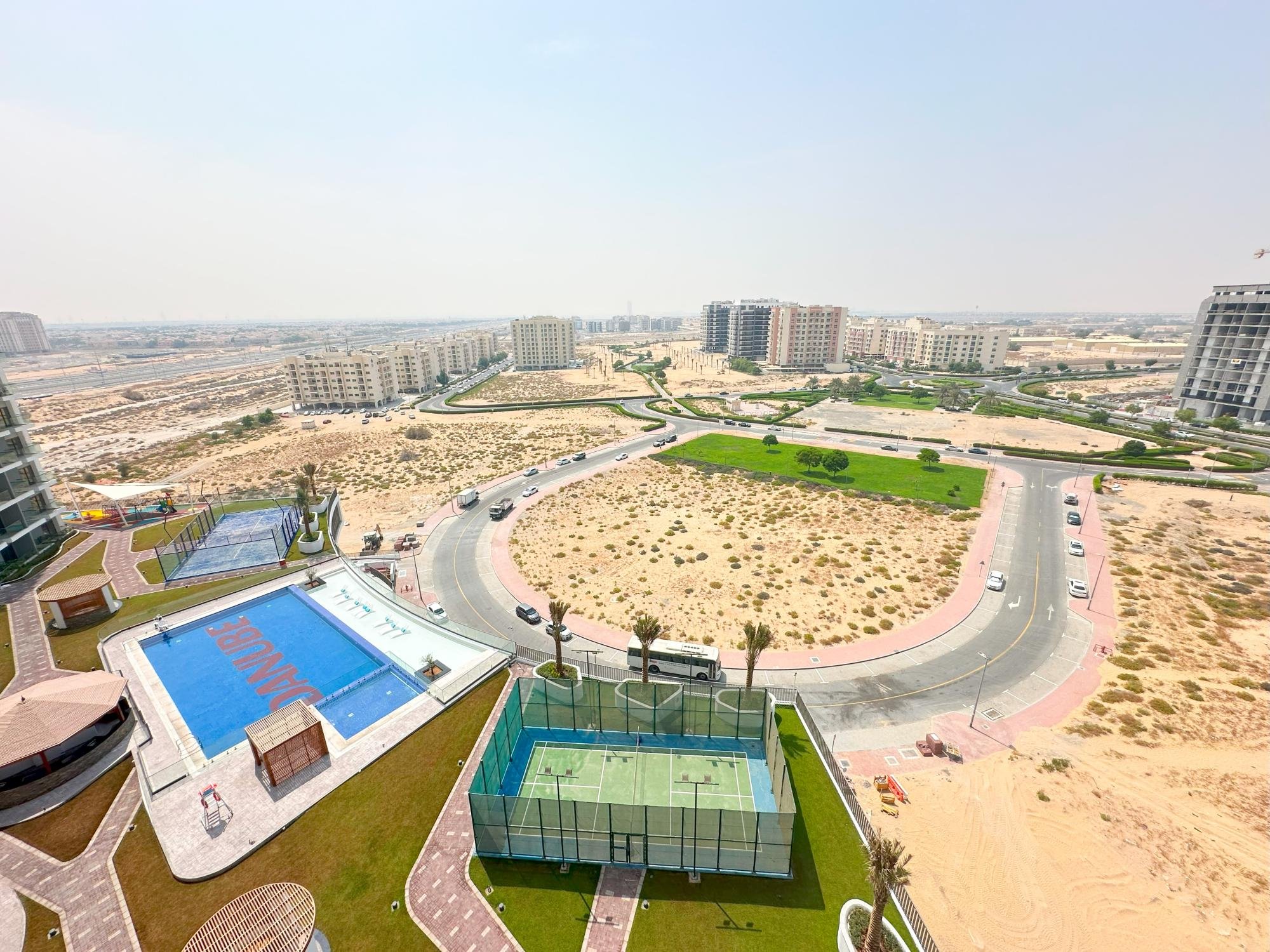 SALON MODULABLE | ÉLECTROMÉNAGERS INCLUS | VUE DÉGAGÉE Appartement DUBAI