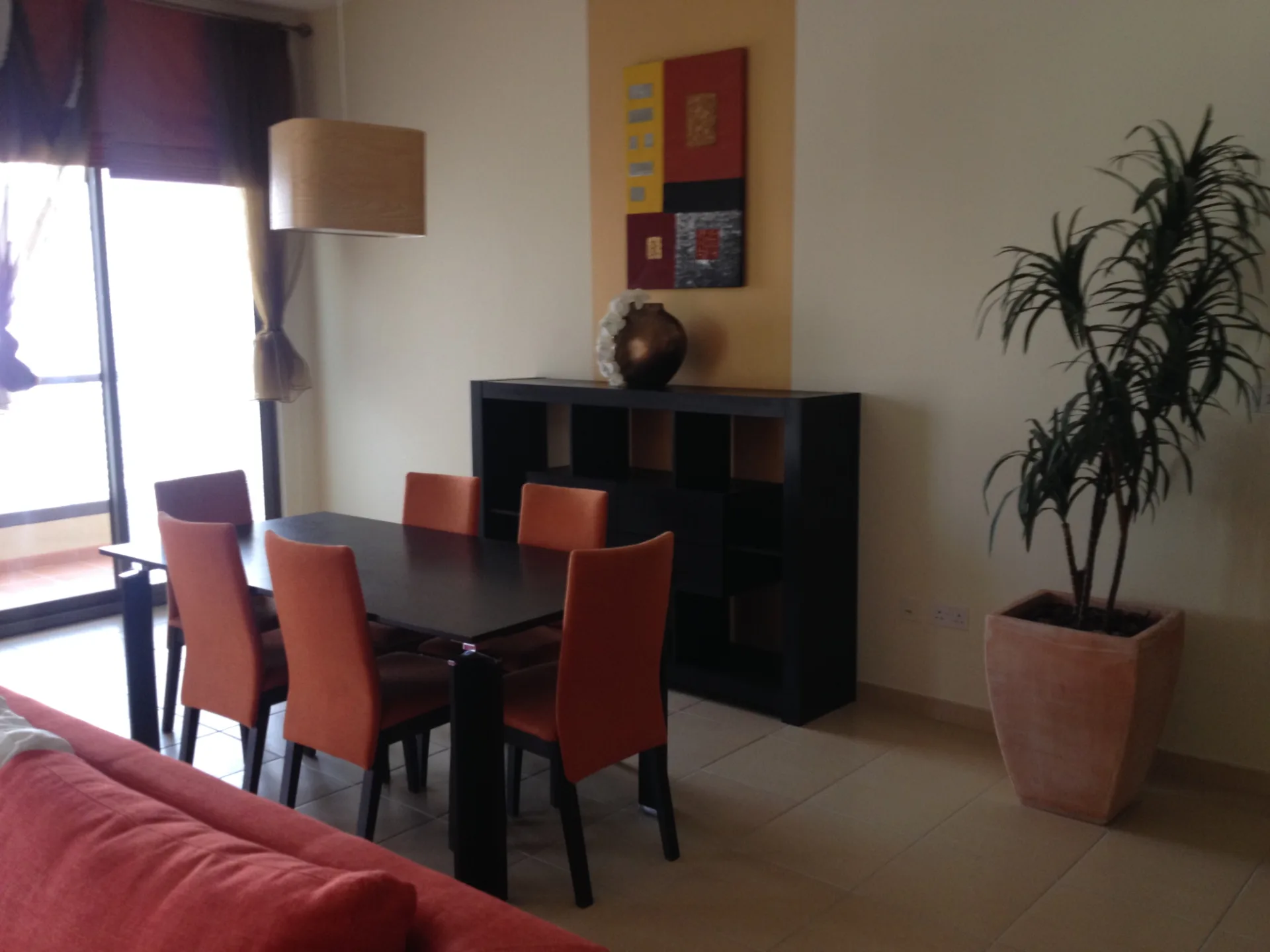 Appartement 3 pièces complètement meublé avec vue imprenable sur la Marina – Appartement Dubai (4/9)