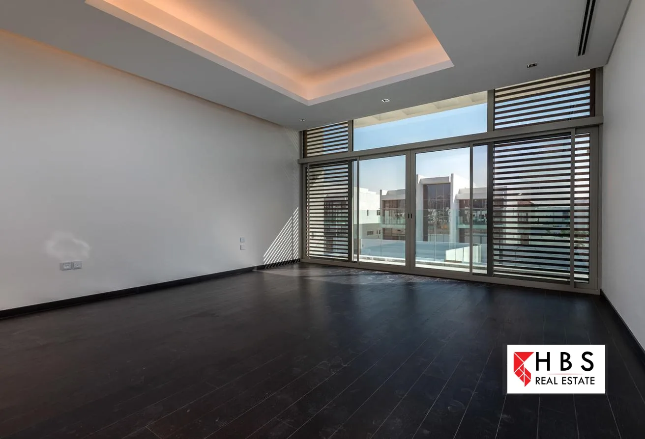Opportunité exceptionnelle à District One: Villa contemporaine 500m2 - 5 chambres à proximité du lagon. FRAIS DE NOTAIRE OFFE