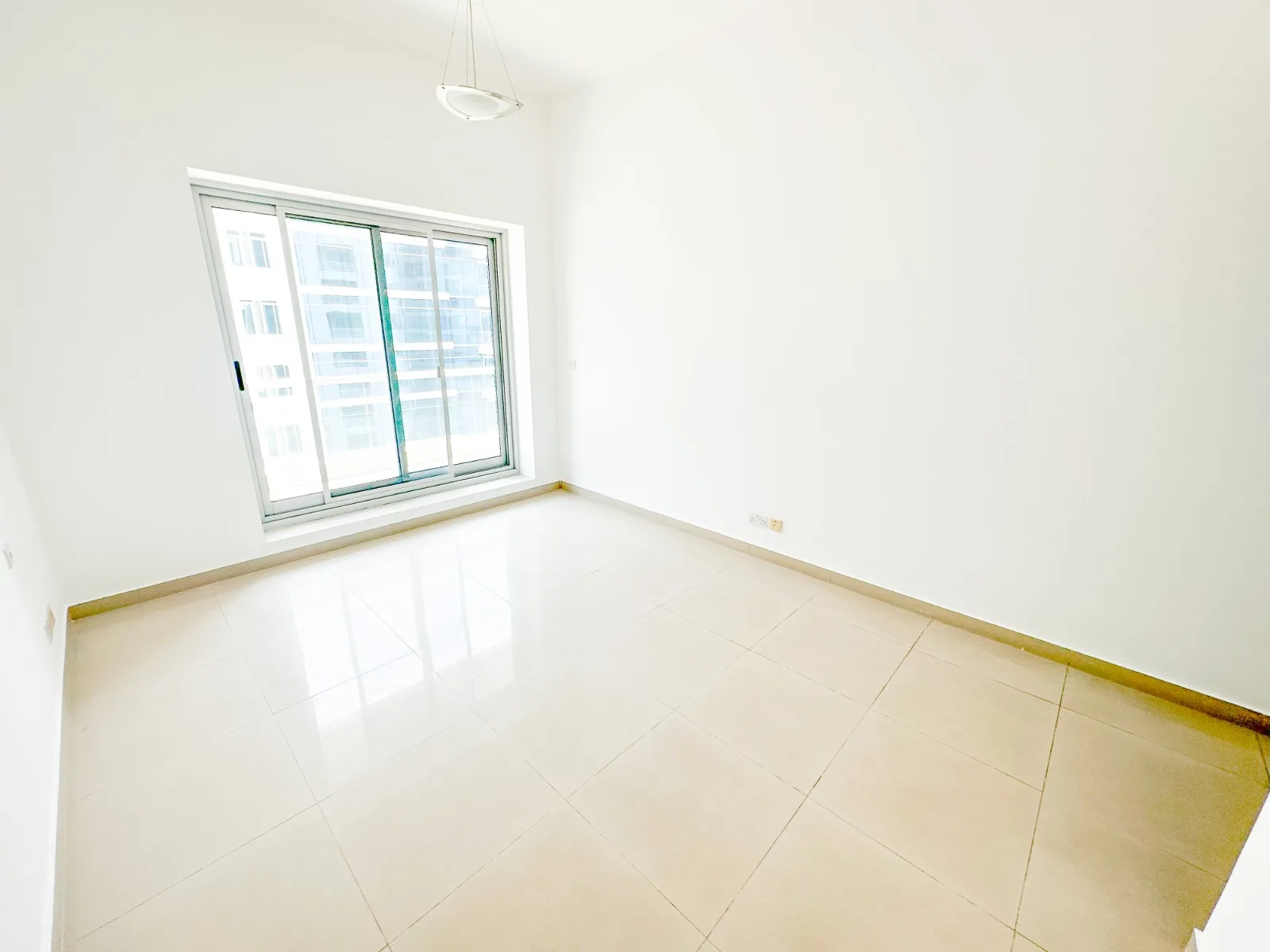 48873-WhatsApp-Image-2023-08-10-at-16.47.27-3 Climatisation incluse | Appartement spacieux 2 BHK | Marina – Appartement DUBAI (6/10)